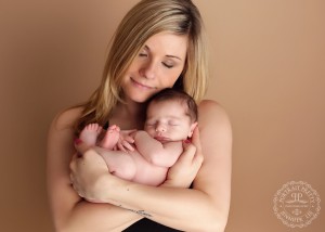 Buffalo Newborn Photographer Mommy and Baby