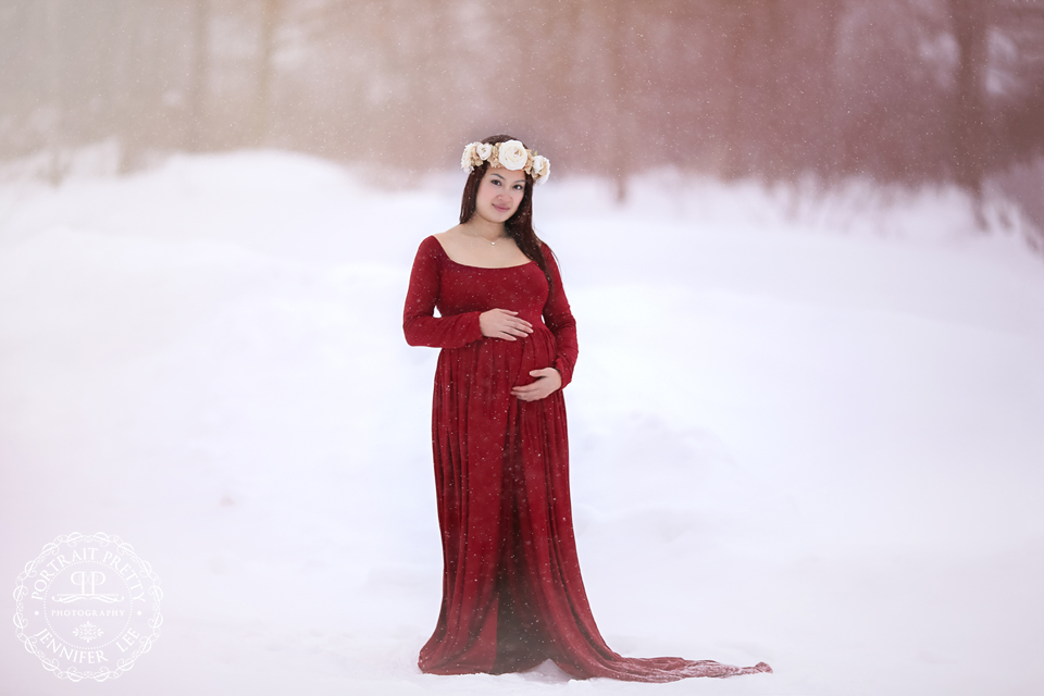 Outdoor Maternity Photographer Orchard Park