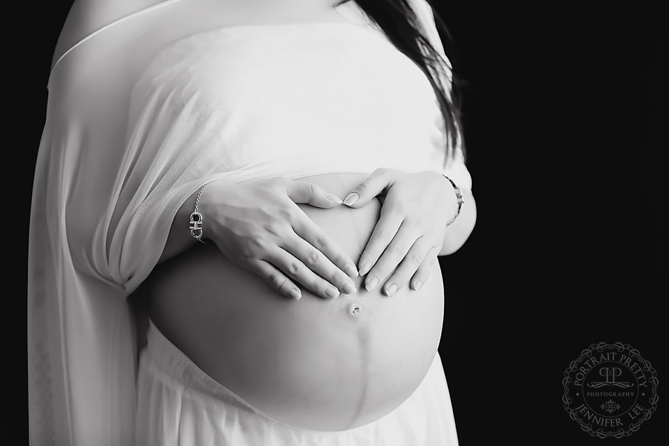 Studio Maternity Photographer East Aurora