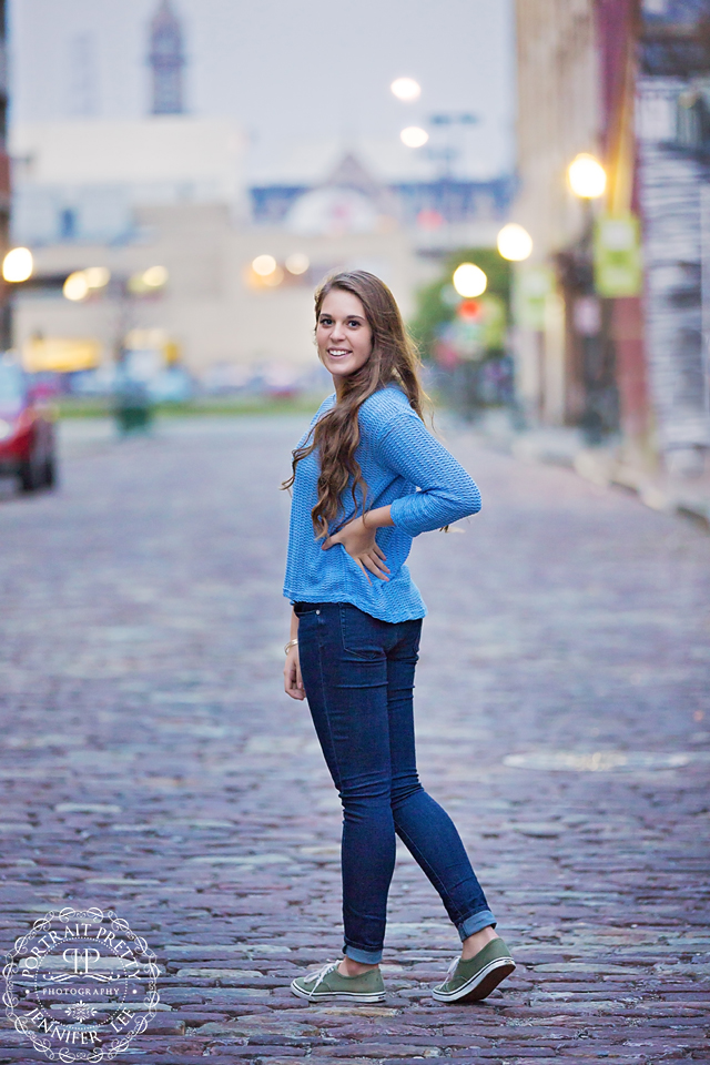 senior portraits at night cobblestone district
