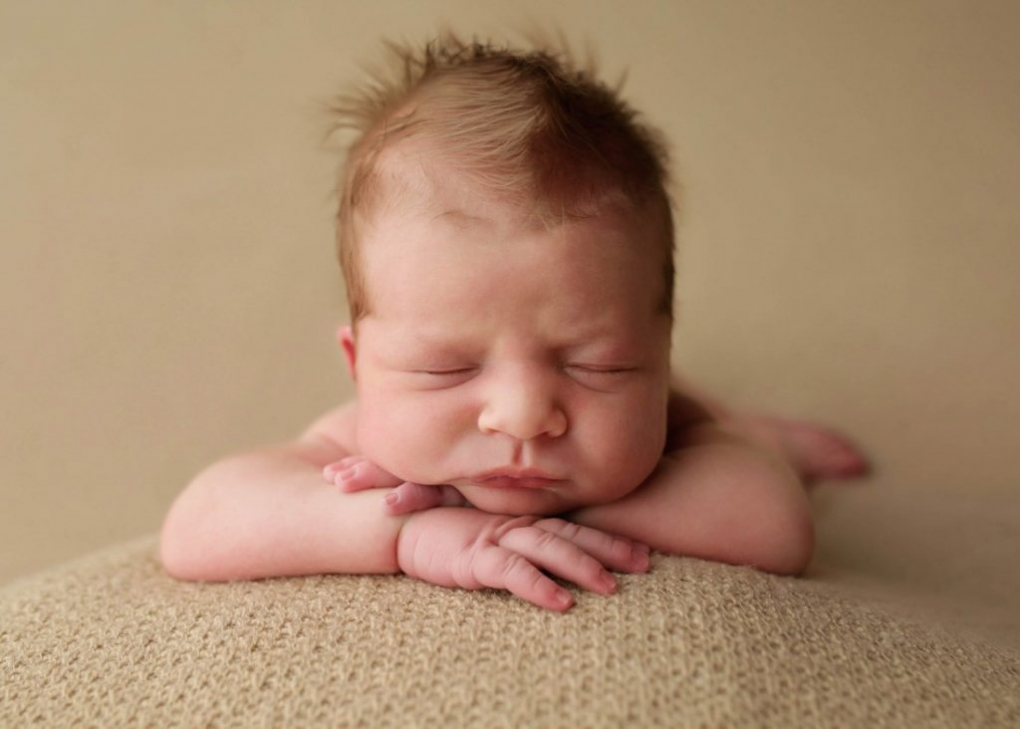 baby-boy-newborn-photographers-in-buffalo