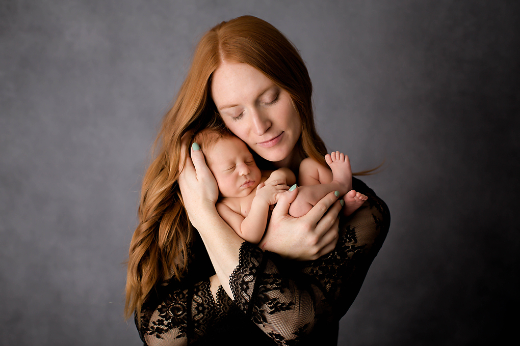 newborn portrait session with parents